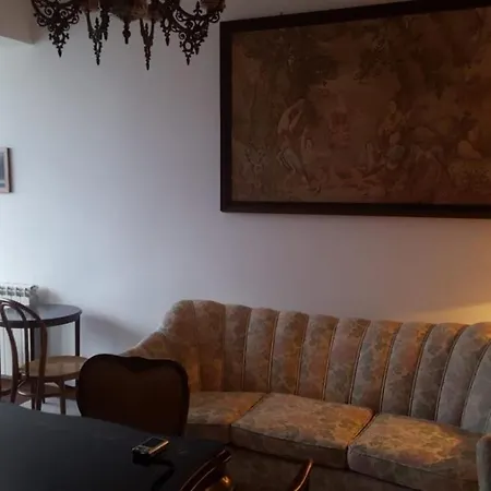 Elisa Apartment *